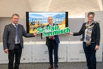 v.l.n.r. Landwirtschaftskammerpräsident Franz Titschenbacher, Agrarlandesrat Hans Seitinger, Landesbäuerin Viktoria Brandner © Land Steiermark/Binder v.l.n.r. Landwirtschaftskammerpräsident Franz Titschenbacher, Agrarlandesrat Hans Seitinger, Landesbäuerin Viktoria Brandner