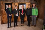 Landesrätin Simone Schmiedtbauer, Landesrätin Ursula Lackner, Klimaschutzministerin Leonore Gewessler, Judith Engel (ÖBB) und Nationalparkdirektor Herbert Wölger (v.l.).